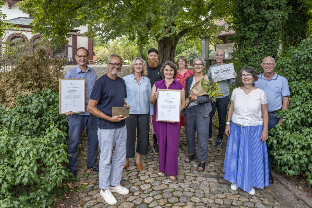 Grün Stadt Zürich und Krebs und Herde Landschaftsarchitektinnen gewinnen den Binding Preis für Biodiversität 2026.